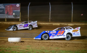 Ryan Gustin and Devin Moran battle at Sharon Speedway
