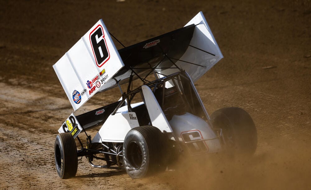Bill Rose drives his personally-owned white #6 Sprint Car