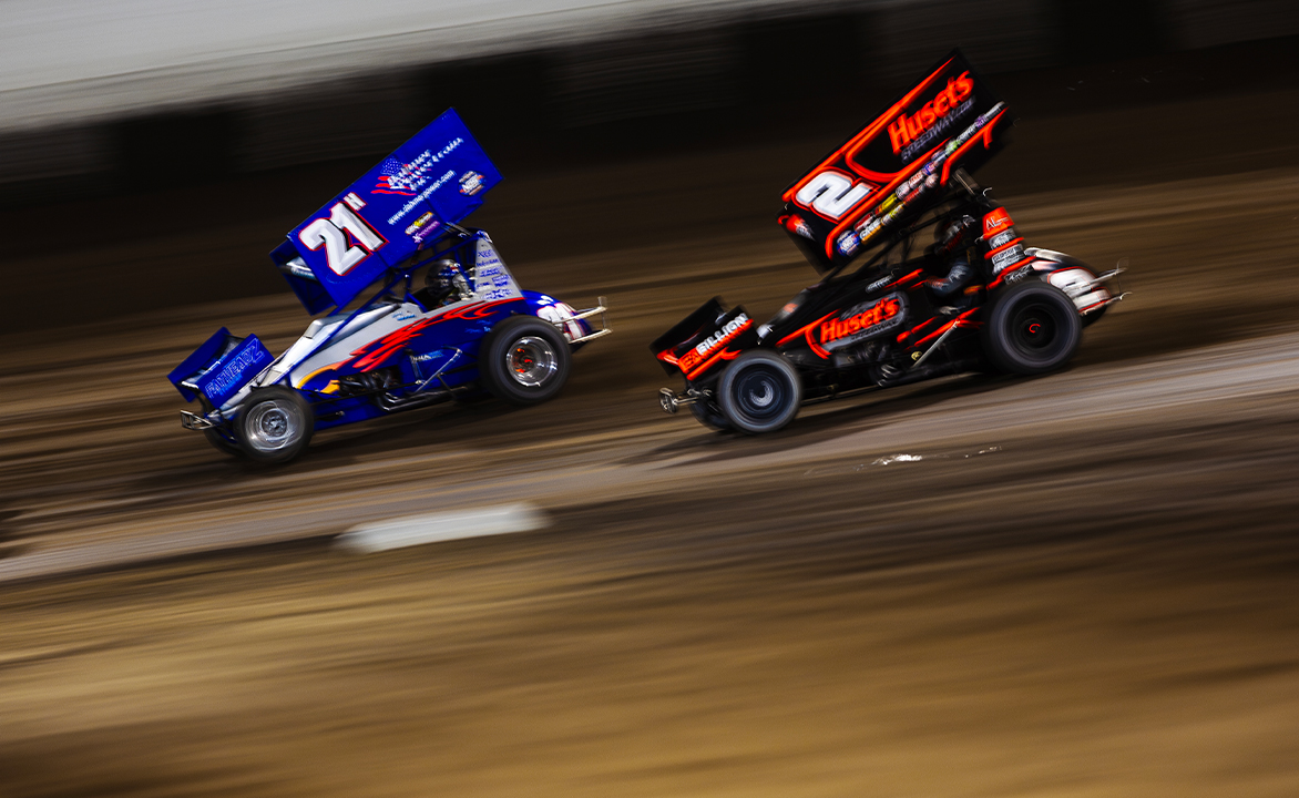 Brady Bacon races ahead of David Gravel at Tri-State Speedway
