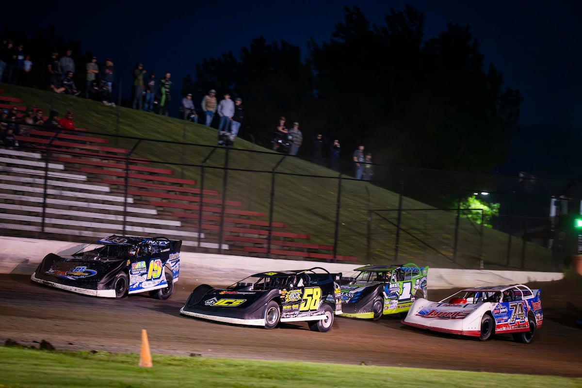 Gustin leading pack of cars