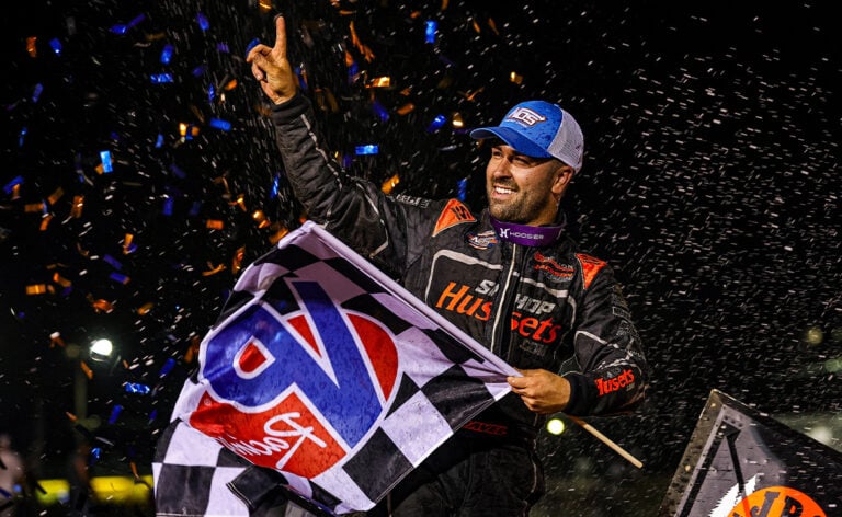 OUTLAW EXCELLENCE: Gravel Holds Off Schuchart for Williams Grove Summer Nationals Score