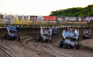 World of Outlaws Sprint Cars racing at Huset's Speedway