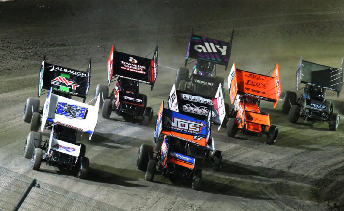 Eight World of Outlaws Sprint Cars take the green flag at Volusia